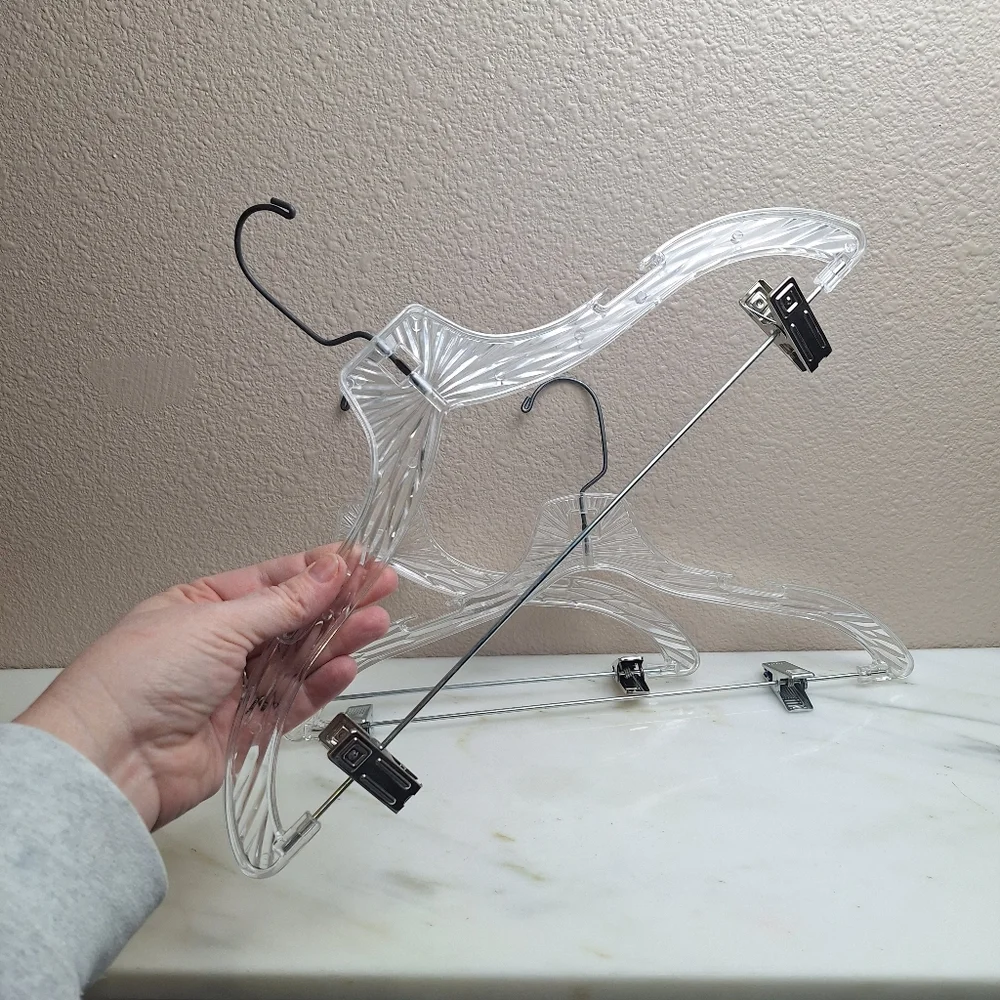 Set Of 6 Vintage crystal-cut clear Starburst plastic suit hangers